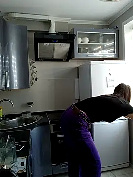 LazyTanukii online show from September 15, 2025, 6:13 am