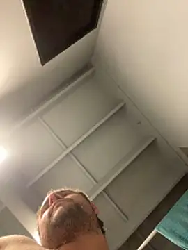 carlos01172011 online show from November 14, 2025, 1:59 am