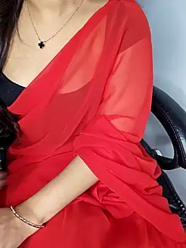 Snapshot of aliyaah_singh chatting on April 17, 2026, 6:22 pm aliyaah singh online show from April 17, 2026, 6:22 pm
