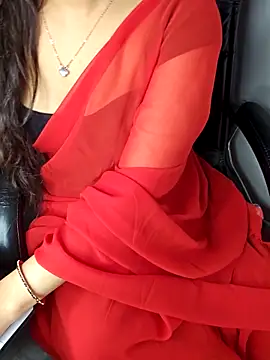 Snapshot of aliyaah_singh chatting on May 8, 2026, 5:51 pm aliyaah singh online show from May 8, 2026, 5:51 pm