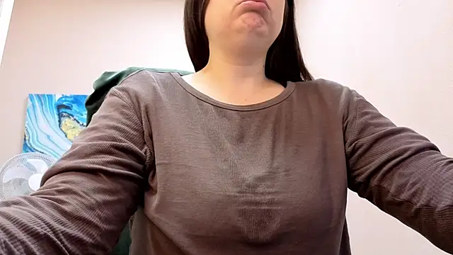 BattyMoll online show from October 29, 2025, 3:36 pm