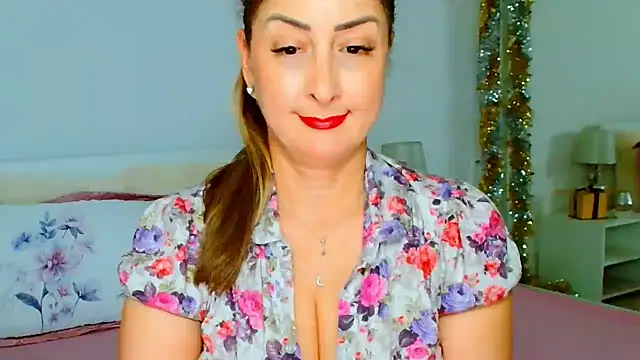 Tyana40 online show from January 8, 2025, 8:38 am