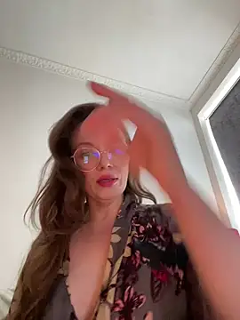 Snapshot of FemDom_RubyKnightXXO chatting on June 17, 2026, 1:45 pm FemDom RubyKnightXXO online show from June 17, 2026, 1:45 pm