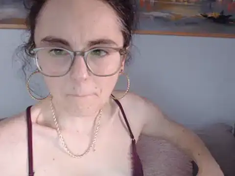 cleophee online show from March 19, 2025, 12:56 pm