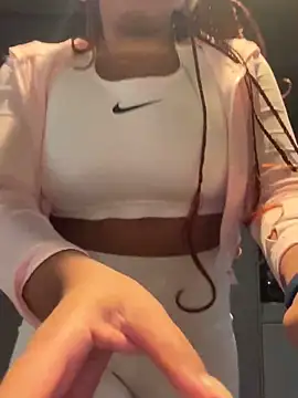 kataryna69 online show from December 10, 2024, 9:22 pm