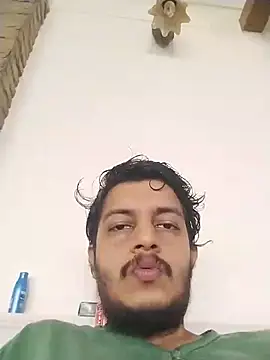 dzboy1994 online show from October 4, 2025, 5:05 am