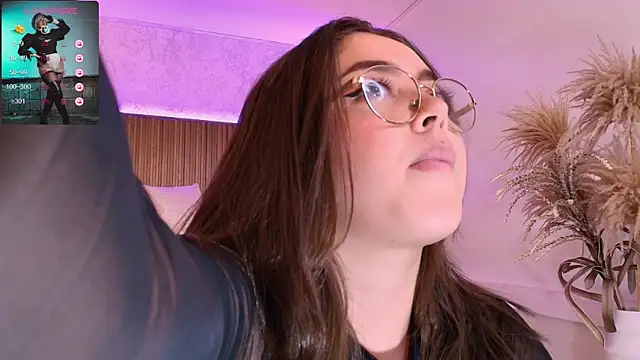 emmy walker online show from March 10, 2025, 5:18 pm