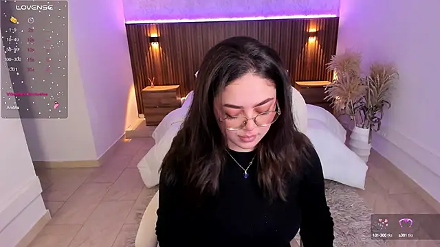 emmy walker online show from March 18, 2025, 11:08 am