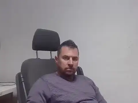 Snapshot of rabyto2 chatting on December 7, 2024, 3:30 pm rabyto2 online show from December 7, 2024, 3:30 pm