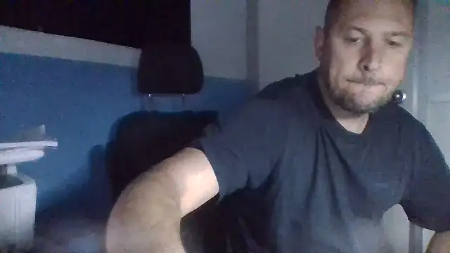 rabyto2 online show from April 12, 2026, 6:40 am