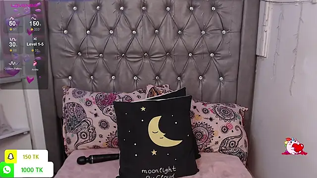 LAILAGUMMY online show from November 27, 2025, 2:08 pm