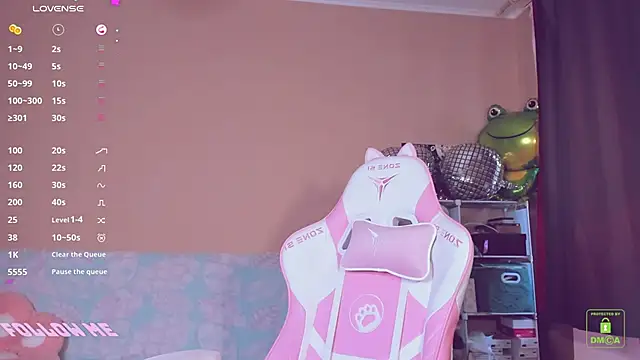 AmyRose6969 online show from April 15, 2026, 3:19 pm