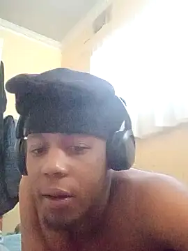 Lilsavvy online show from November 12, 2025, 4:18 pm