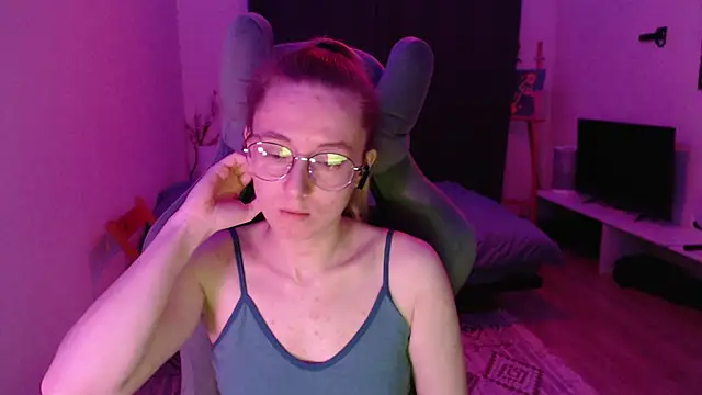 Snapshot of AnabelFrel chatting on September 11, 2025, 12:11 am AnabelFrel online show from September 11, 2025, 12:11 am