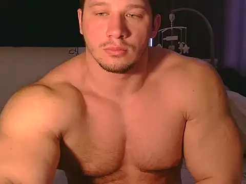 LionEdwin online show from May 17, 2026, 7:06 am