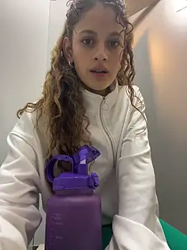 alana15 online show from January 26, 2025, 1:25 pm