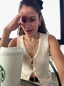 alana15 online show from February 19, 2025, 9:36 pm