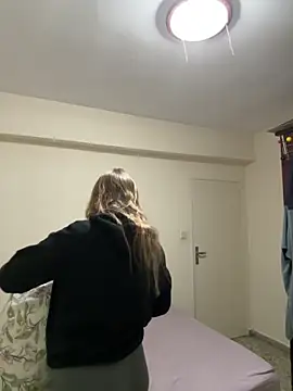 Snapshot of AlisaWhite chatting on February 5, 2026, 8:52 am AlisaWhite online show from February 5, 2026, 8:52 am