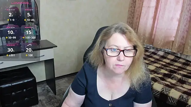 Frau Marta online show from February 2, 2025, 10:57 am