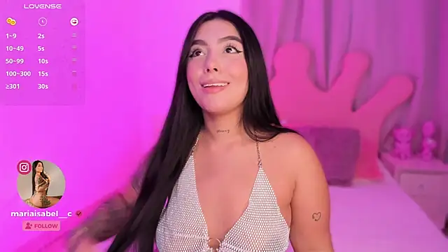 shantall vidales  online show from October 3, 2025, 6:54 am