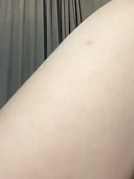 AnikaBest online show from February 5, 2025, 2:40 am