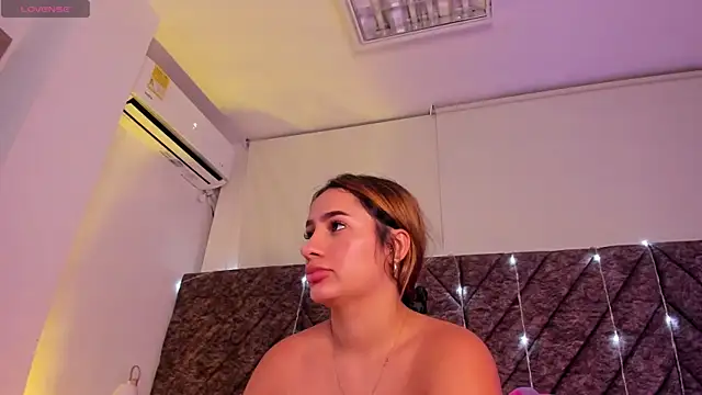 Vivi prinncess online show from February 8, 2025, 2:04 am