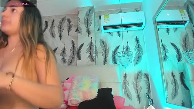 Vivi prinncess online show from September 29, 2025, 10:14 pm