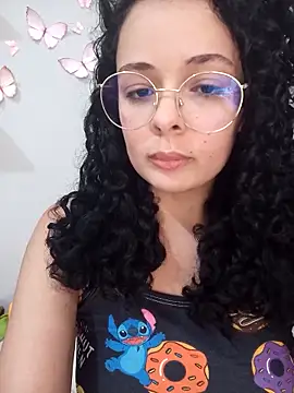 Snapshot of NinaSweet2 chatting on April 19, 2026, 3:28 am NinaSweet2 online show from April 19, 2026, 3:28 am