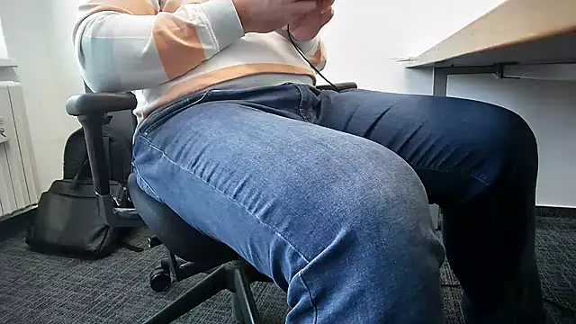 69bezfleku online show from January 9, 2025, 8:34 am