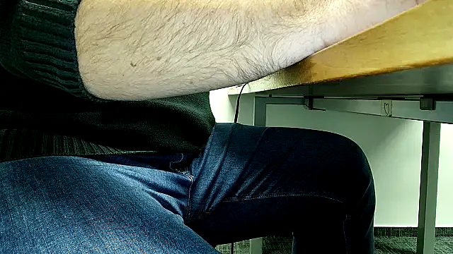 69bezfleku online show from January 22, 2025, 4:33 pm