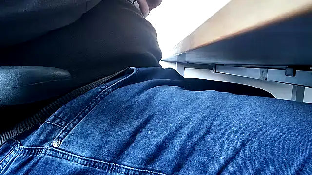 69bezfleku online show from February 24, 2026, 7:50 am