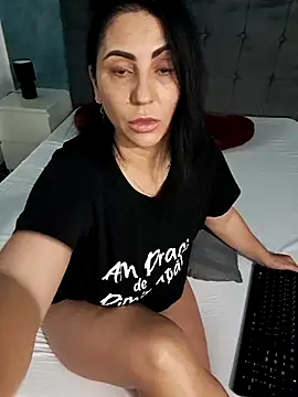 charrlote love online show from May 7, 2026, 2:11 pm