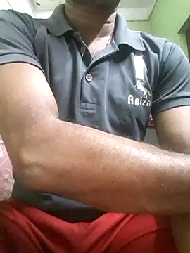 xxxsexy27 online show from December 14, 2025, 8:13 pm