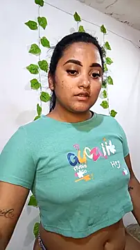 shayna all online show from October 13, 2025, 8:09 pm