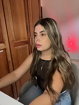 Miss valeriaa online show from March 7, 2026, 6:49 pm