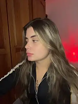 Miss valeriaa online show from April 11, 2026, 11:09 pm