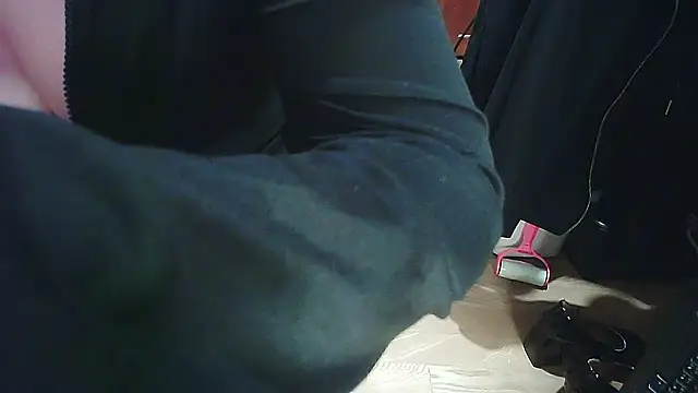 Snapshot of cindy01113520 chatting on February 6, 2025, 2:37 pm cindy01113520 online show from February 6, 2025, 2:37 pm