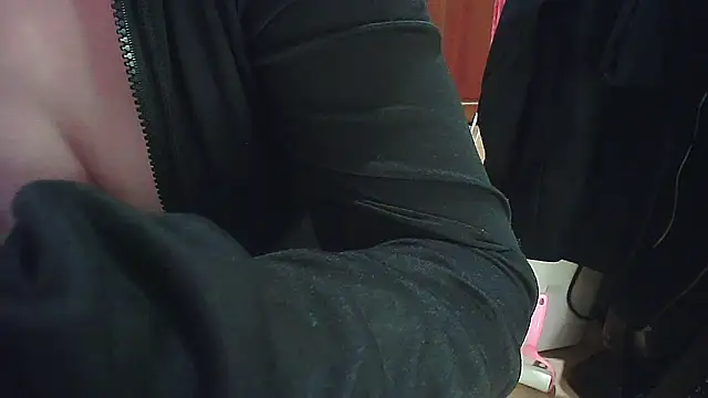 Snapshot of cindy01113520 chatting on February 28, 2025, 5:59 pm cindy01113520 online show from February 28, 2025, 5:59 pm