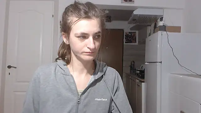 simyhvn online show from February 5, 2025, 5:09 pm