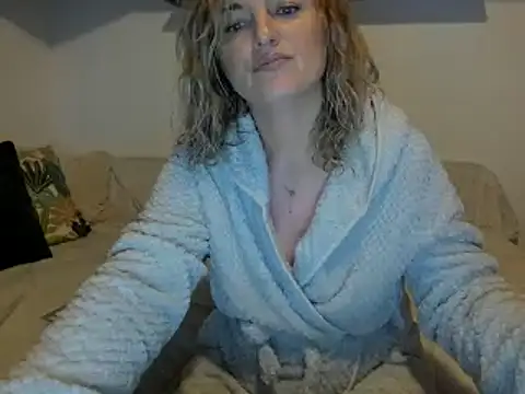 Jadore able online show from February 27, 2025, 2:32 am