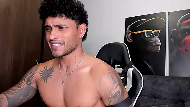 Alessandro Vanni online show from March 18, 2025, 4:37 am