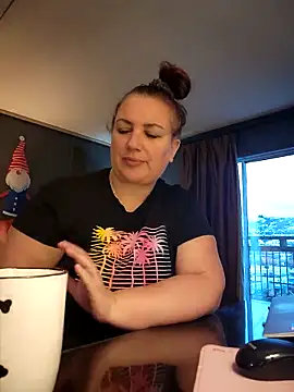 Canadian BBW online show from December 22, 2024, 4:48 pm