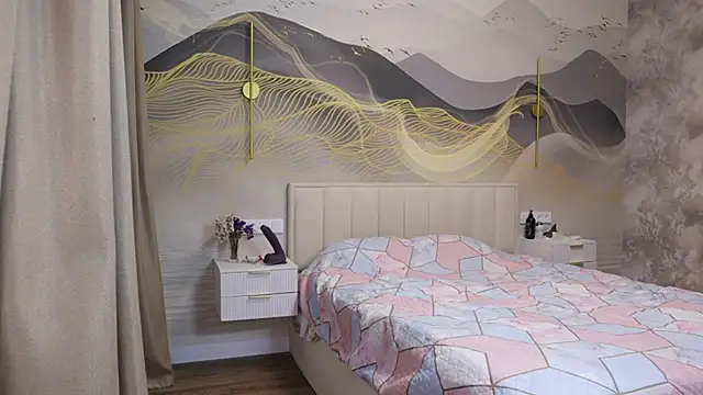 sunny girl4 online show from September 19, 2025, 4:18 pm