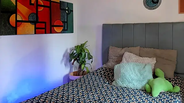 CrissBrownxxx online show from September 29, 2025, 6:35 pm