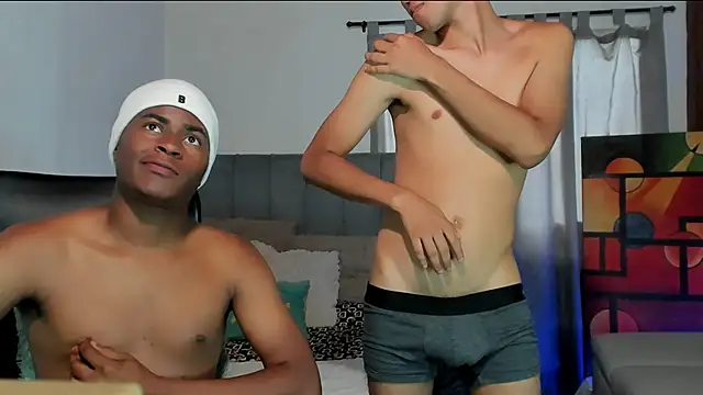 CrissBrownxxx online show from March 10, 2026, 8:25 pm