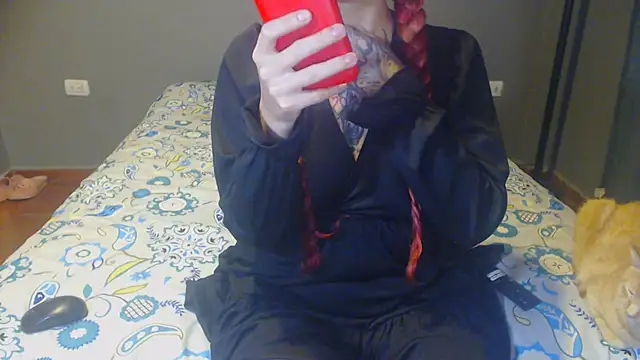 Tattoodreams lucy online show from March 25, 2026, 12:49 am