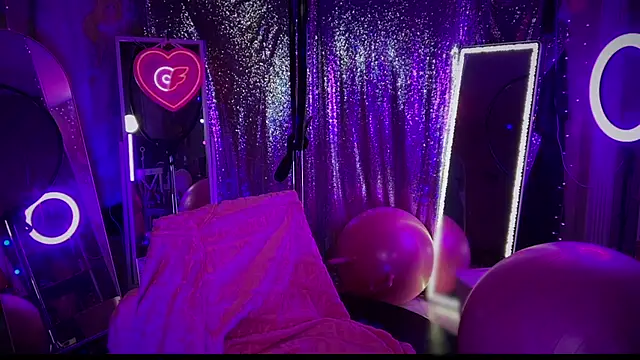 bimbotwerkqueen online show from February 9, 2025, 5:08 am