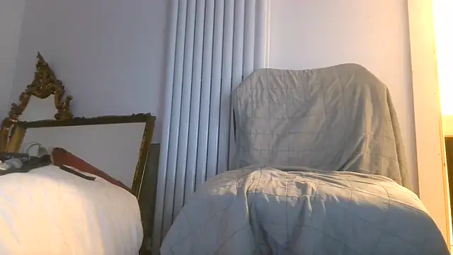 Snapshot of almorettin chatting on July 20, 2026, 10:45 pm almorettin online show from July 20, 2026, 10:45 pm