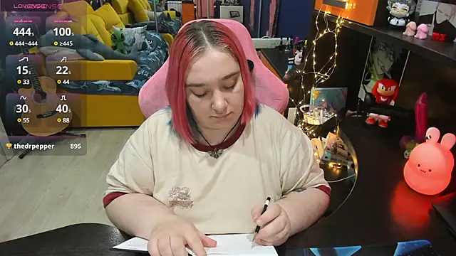 Softie Sofy online show from February 13, 2025, 5:48 am