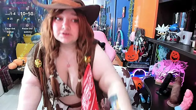 Softie Sofy online show from October 31, 2025, 2:45 am